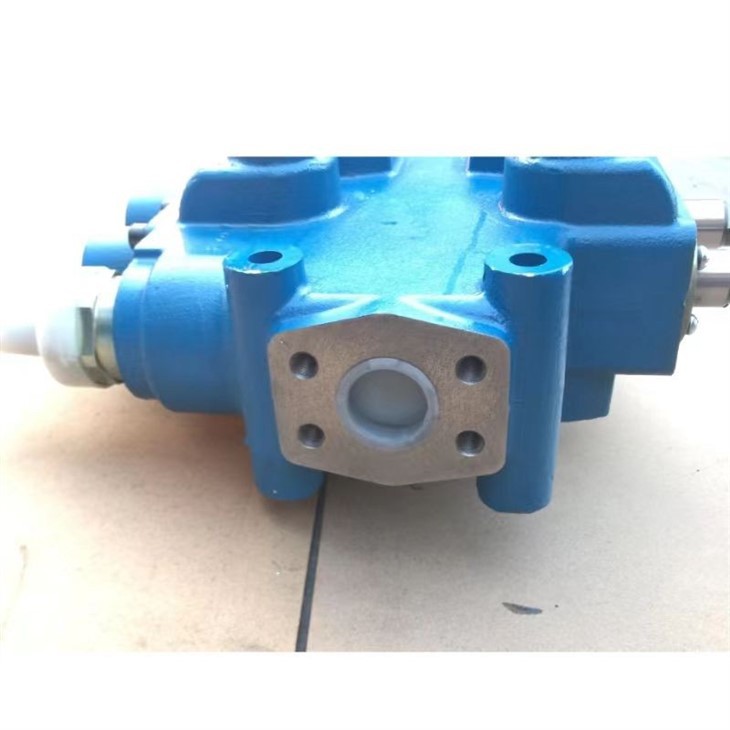 SDLG Wheel Loader Parts 412000414 Multi Way Valve